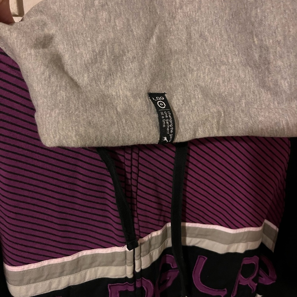 Vintage LRG Zipper Hoodie - Picture 4 of 5